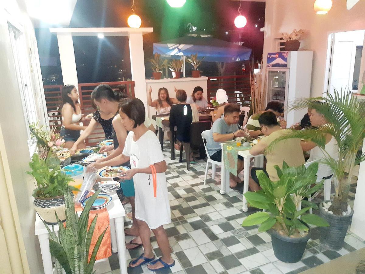 Sandstorm Lodge And Cafe Puerto Galera Luaran gambar