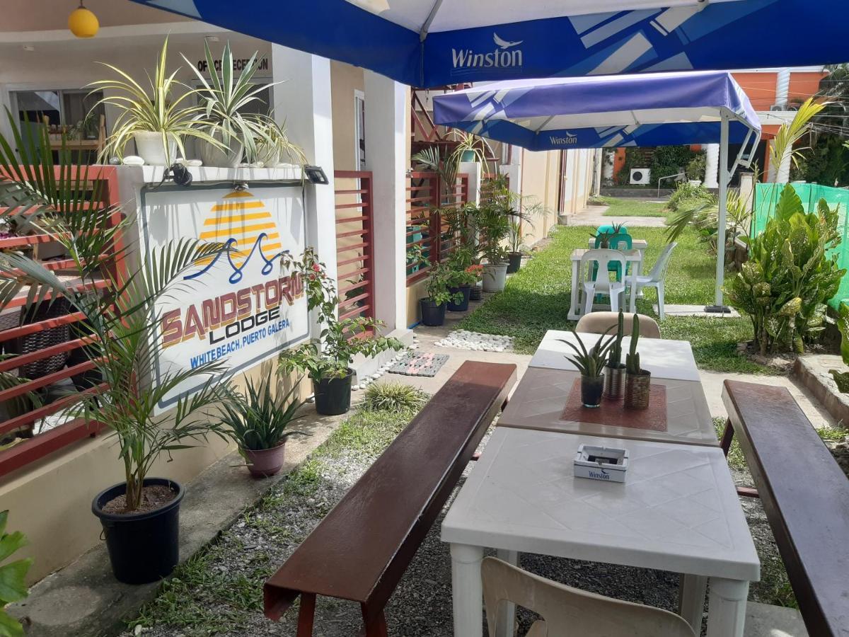 Sandstorm Lodge And Cafe Puerto Galera Luaran gambar